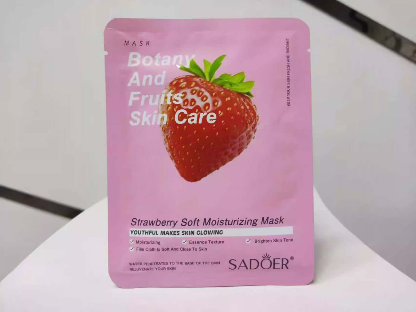 Strawberry Soft Moisturizing Facial Mask