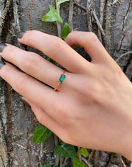 Minimalist Emerald Ring – 925 Sterling Silver Ring