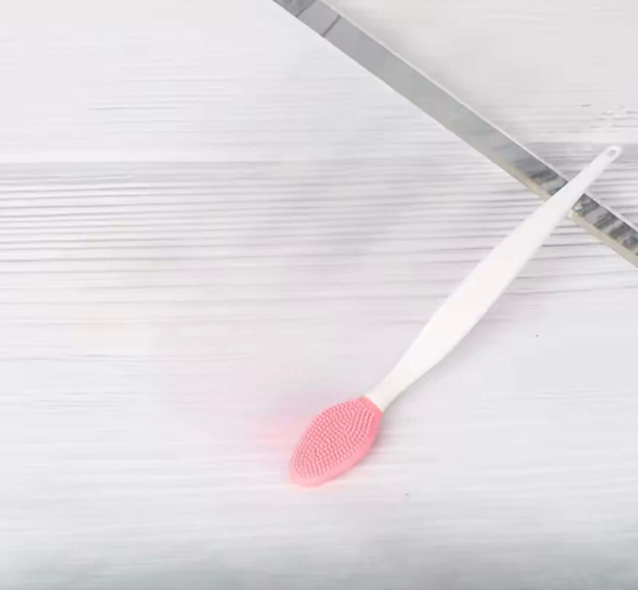 Exfoliating Brush